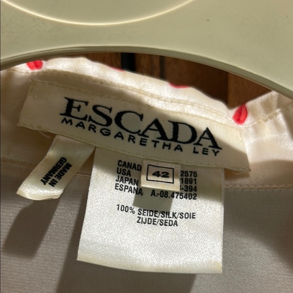 Escada White and Red Embroidered long sleeve button down blouse - Picture 2 of 6